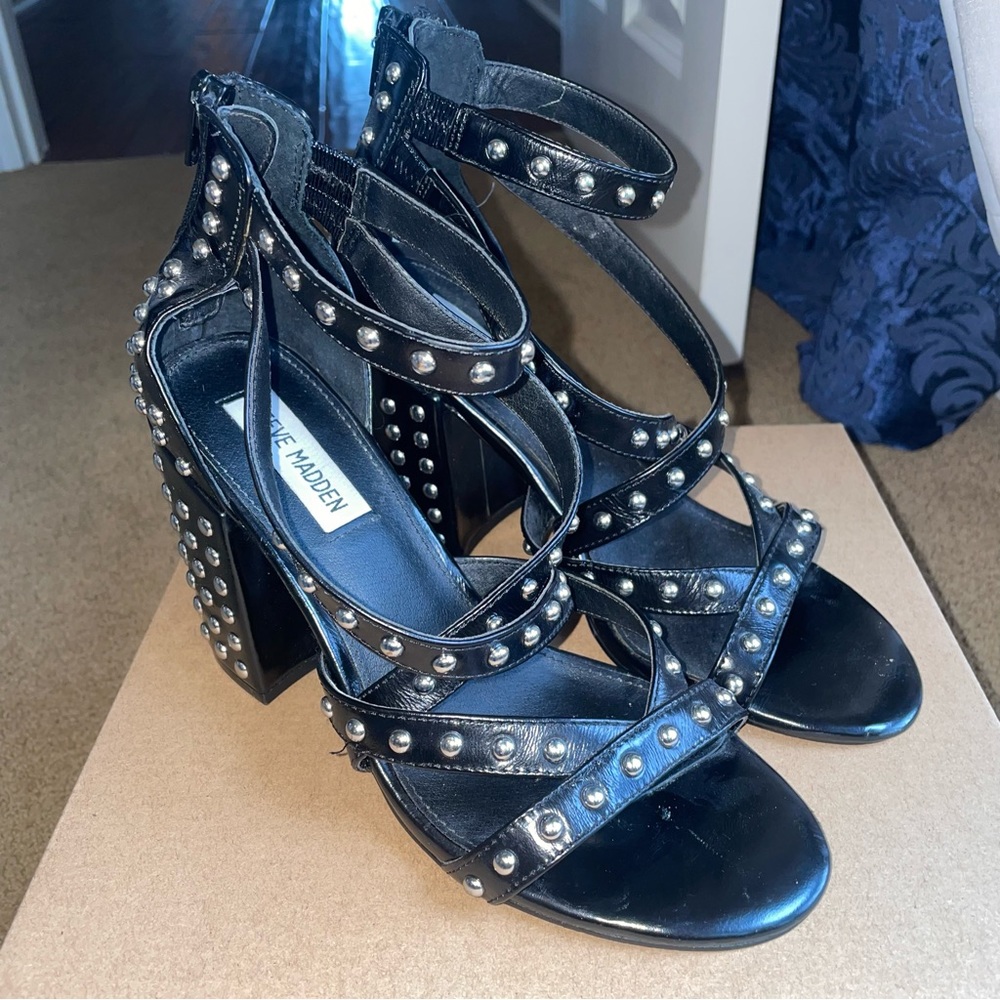 Studded Sandal! - Picture 2 of 4